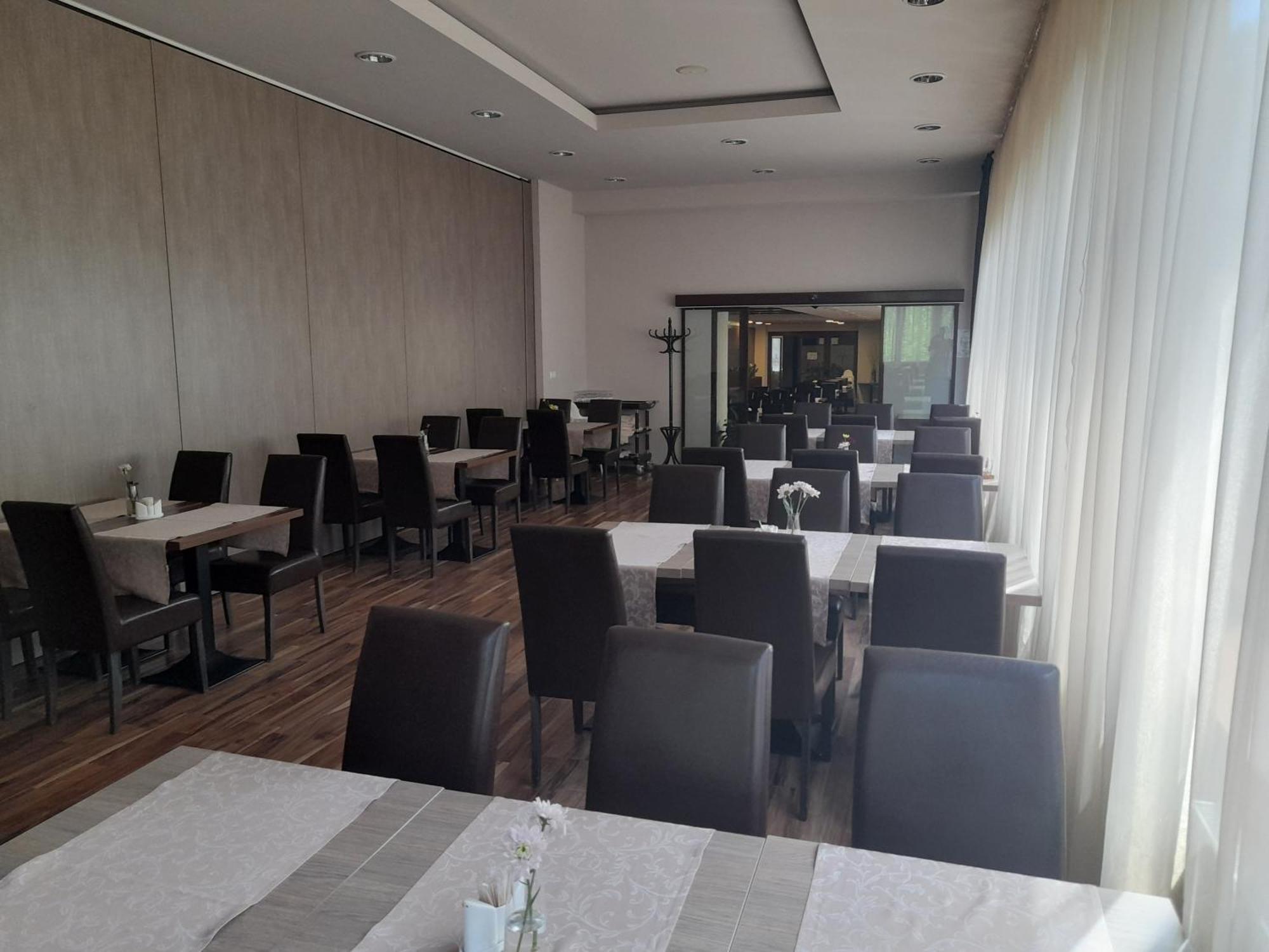 特玛尔酒店 维尼 外观 照片